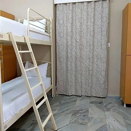 Hotel Youth Anna *
